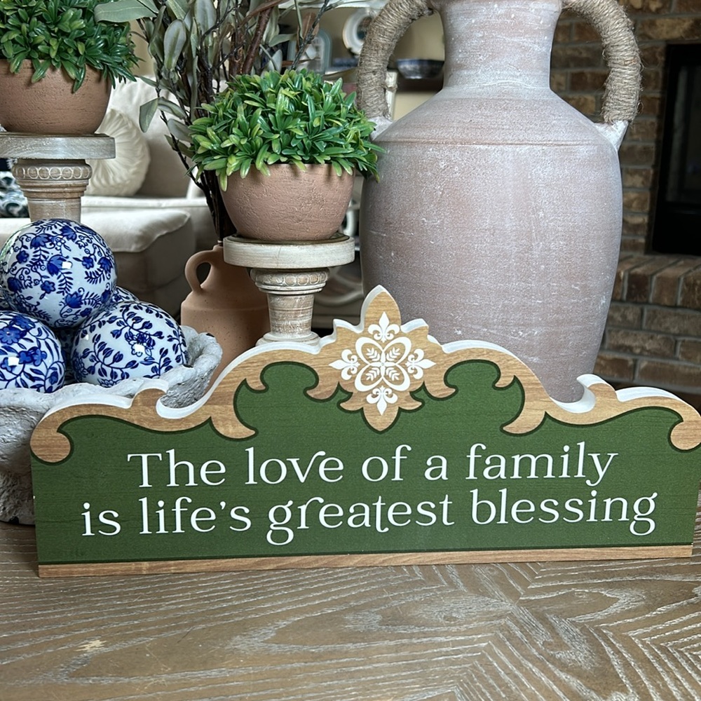 NEW! Cottage Farmhouse Family Blessing Solid Wood Scrolled Medallion Sign